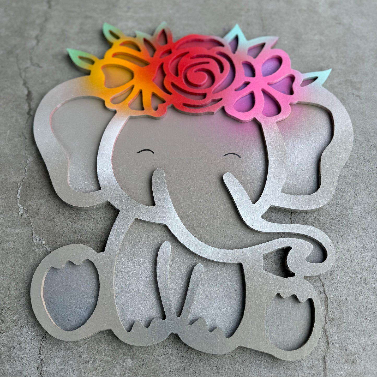 Wunderschönes Wandbild mit Zauberblüten-Elefant