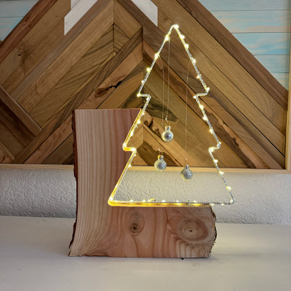 Weihnachtsbaum mit LED-Mini-Leuchten, Massivholz Douglasie, Höhe ca 35cm